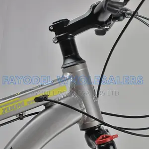Zoom Off-Road Bicycle With Disc Brakes