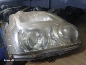 Nissan Extrail Nt31 Headlight Zenon