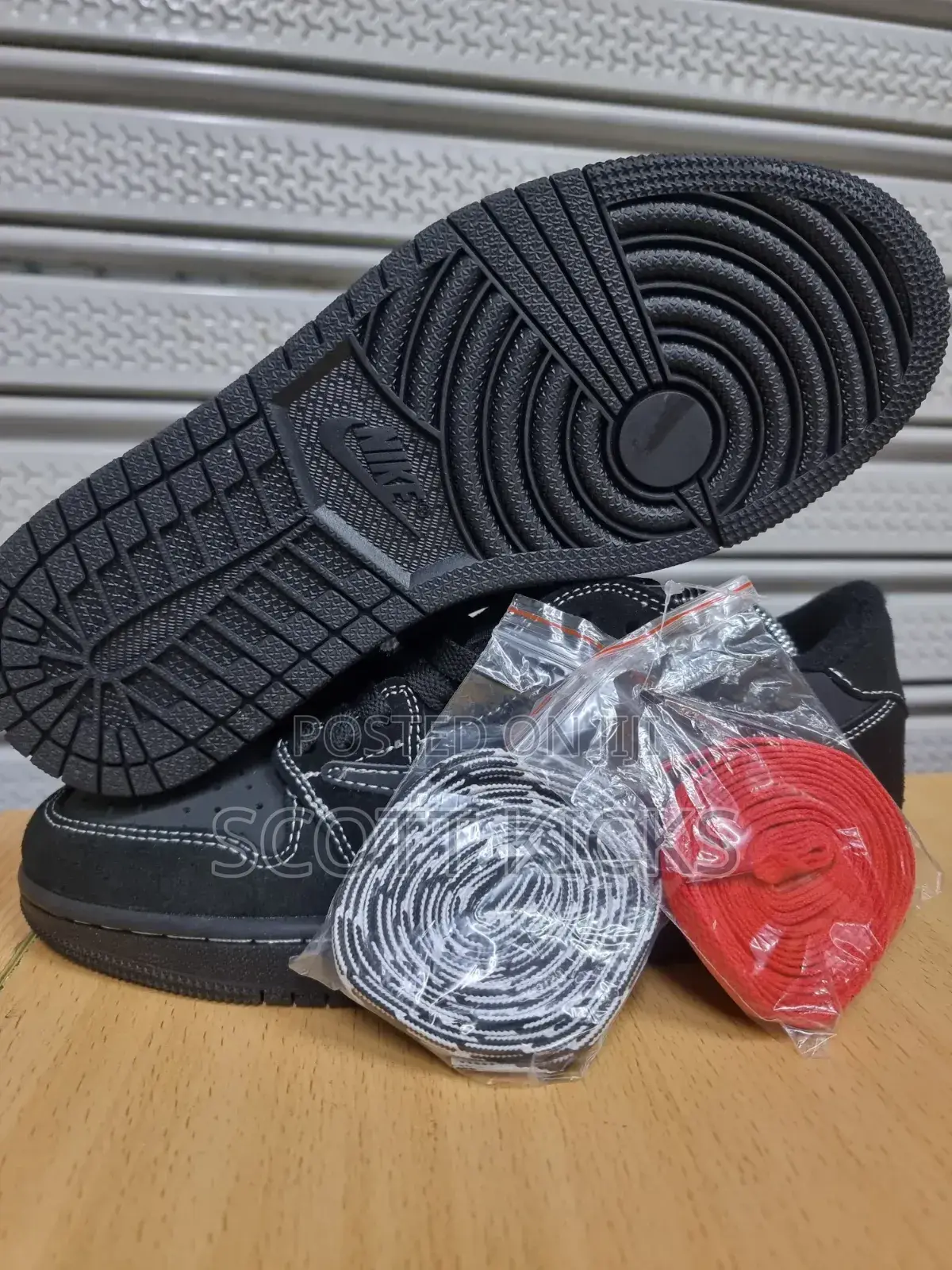 Air Jordan 1lowTravis Scott Black Phantom