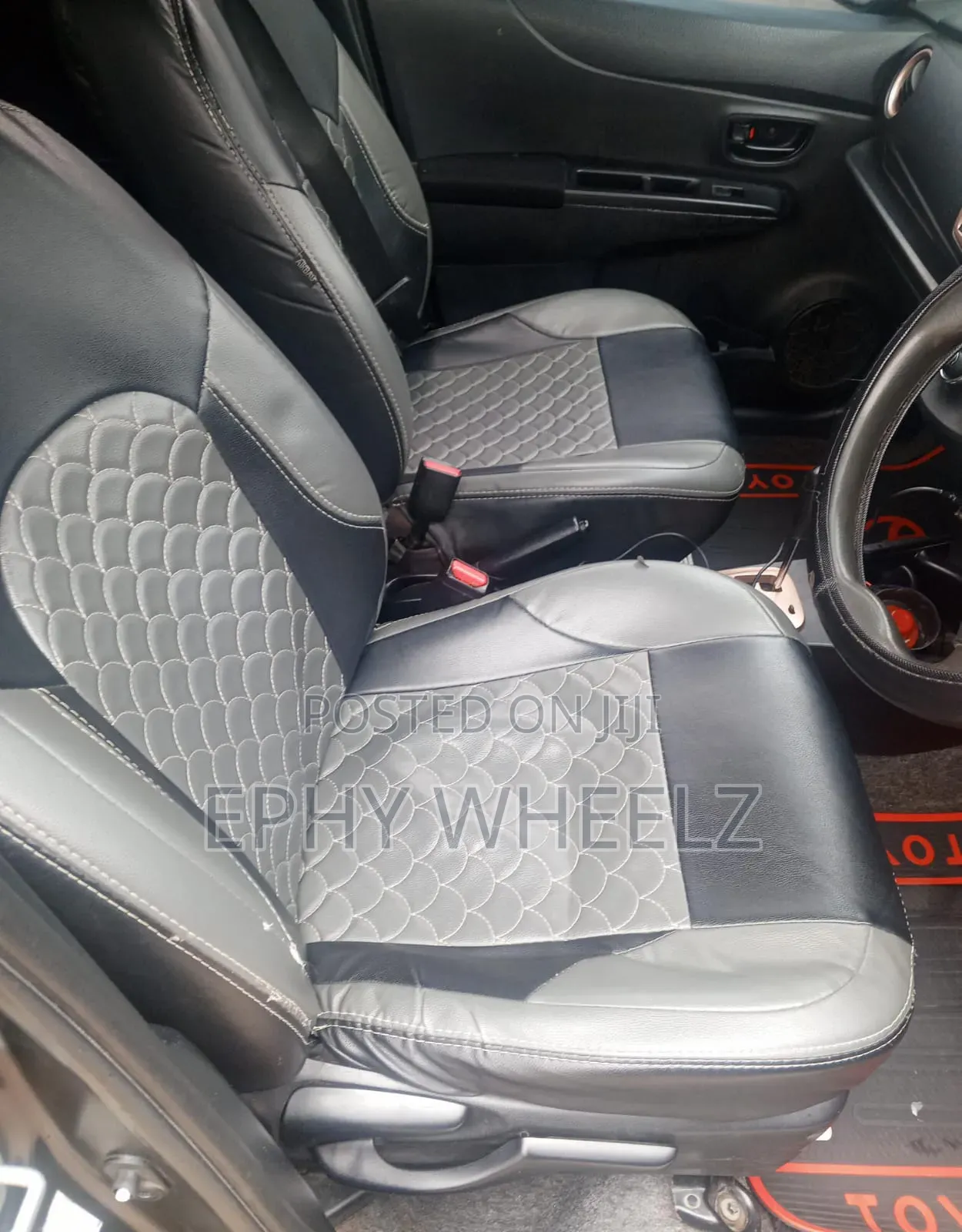Toyota Vitz 2013 Black