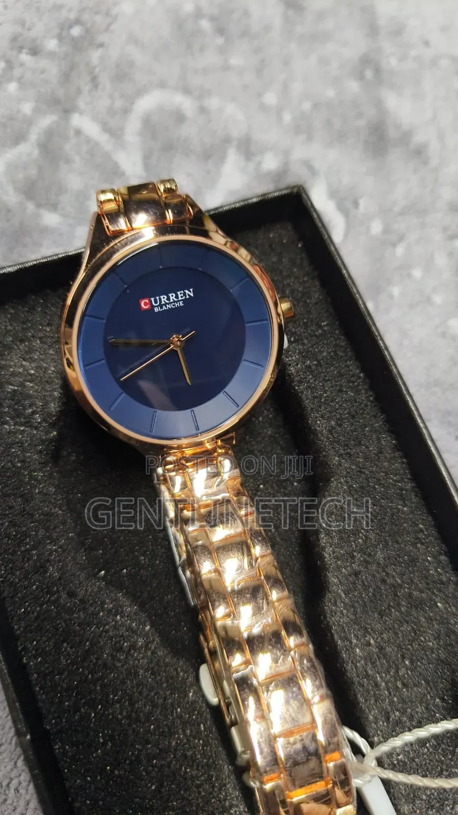 Curren 9015l Unisex Watch – Stylish Premium Timepiece
Short