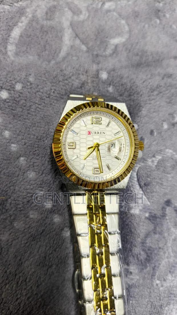 Original Curren C8498 Unisex Watch – Elegant Fashion Timepiece
Short