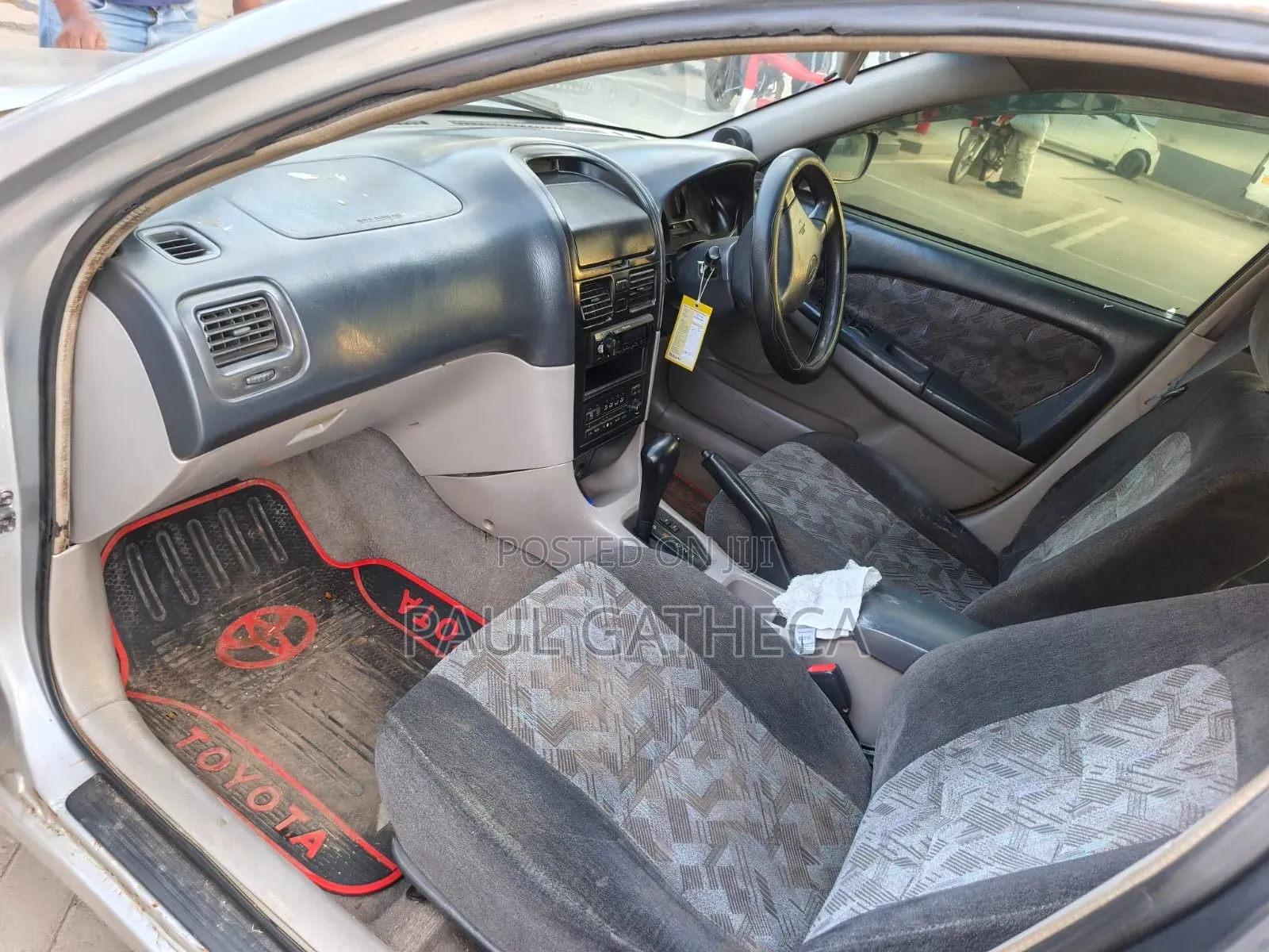 Toyota Caldina 1999 Silver