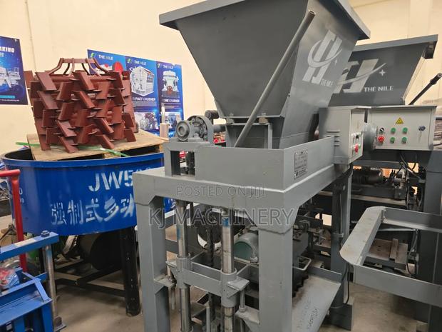 Brick Making Machine - thumbnail 2