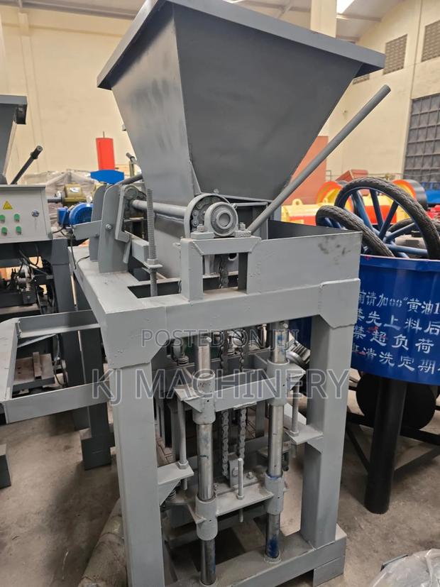 Brick Making Machine - thumbnail 6