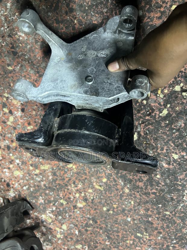 Engine Mounting Nissan Extrailt31 - thumbnail 3