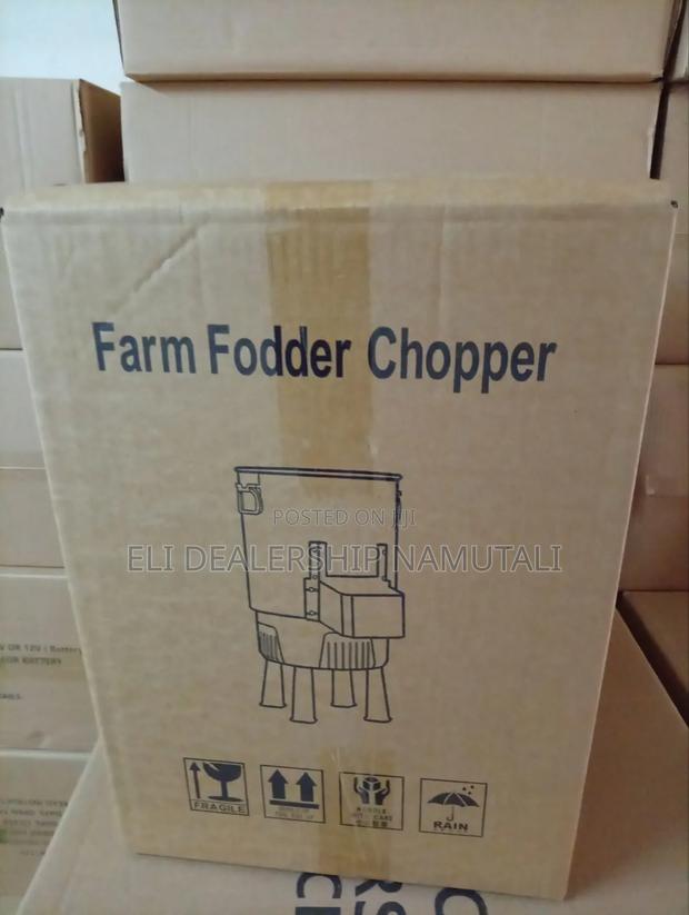 High-Speed Vegetable Grinder for Livestock/500w Durable