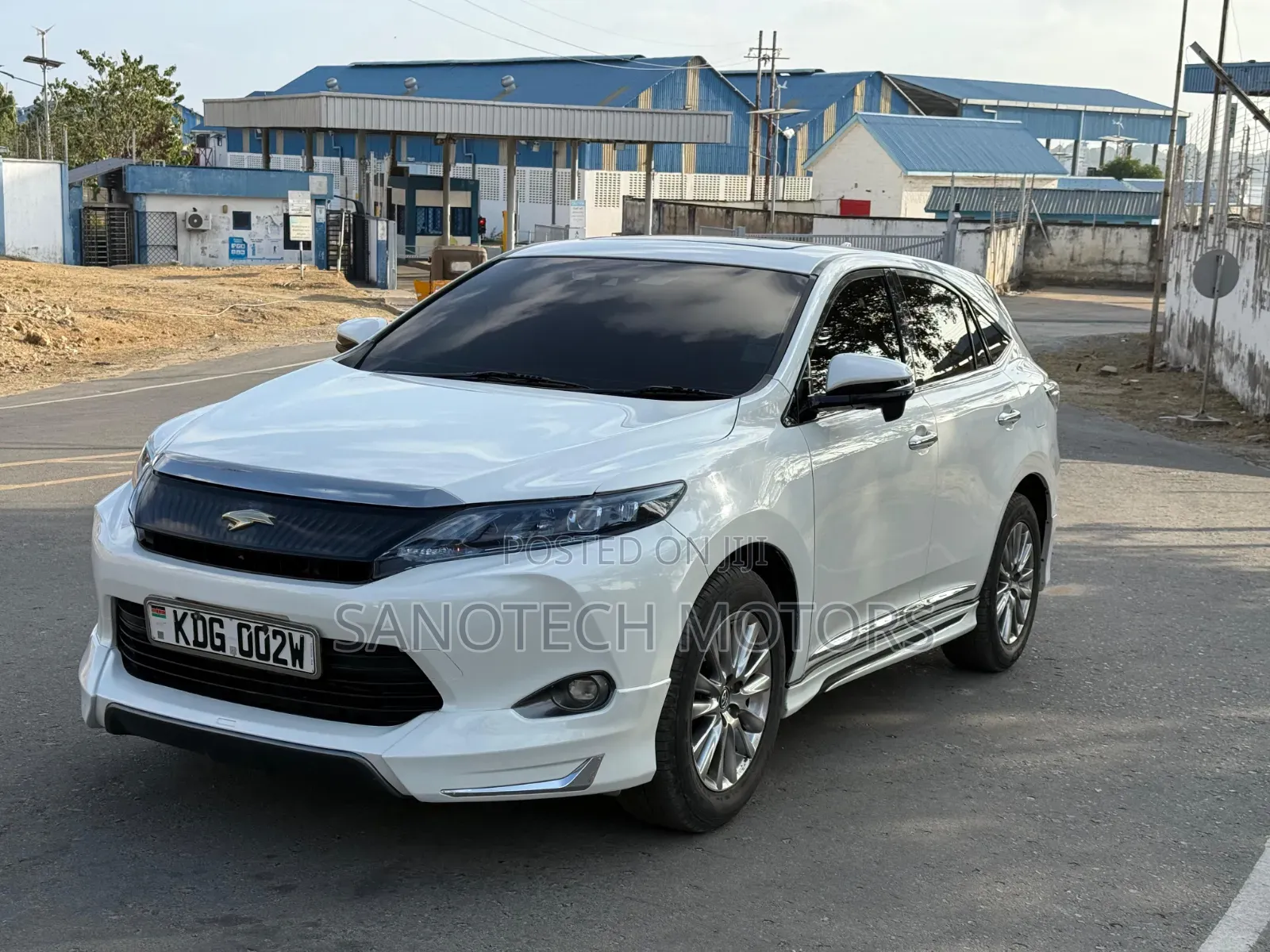 Toyota Harrier 2015 White