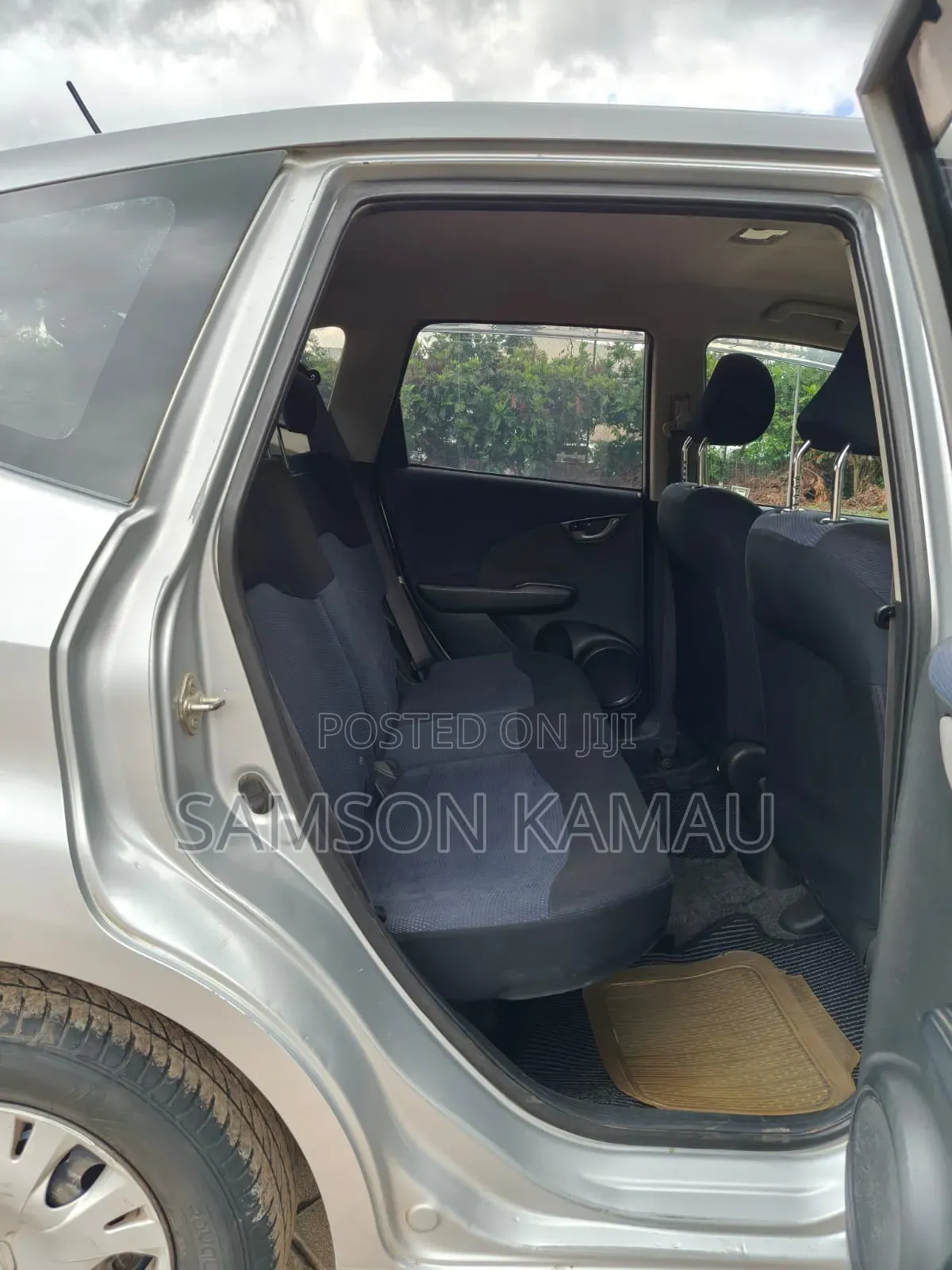 Honda Fit 2011 Silver