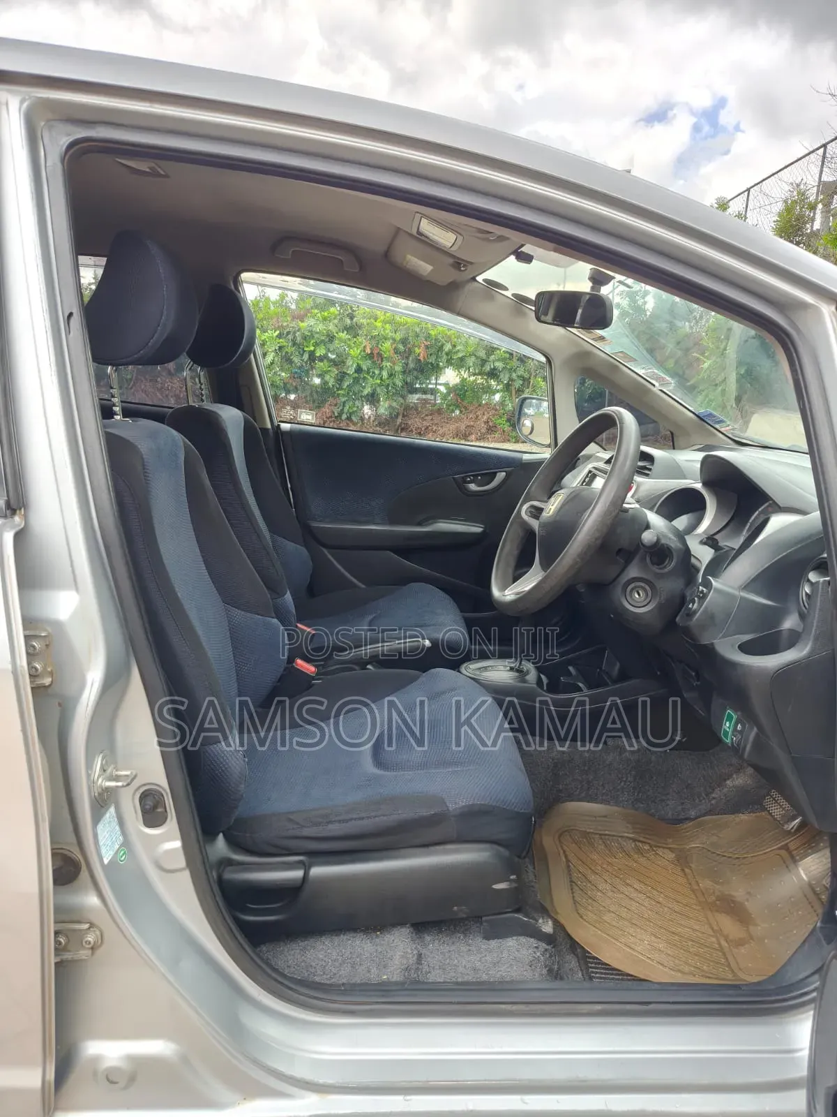 Honda Fit 2011 Silver