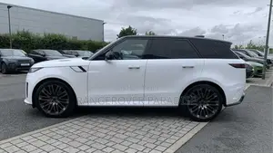 New Land Rover Range Rover Sport P635 SV 2026 White