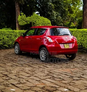 Suzuki Swift 2016 Red