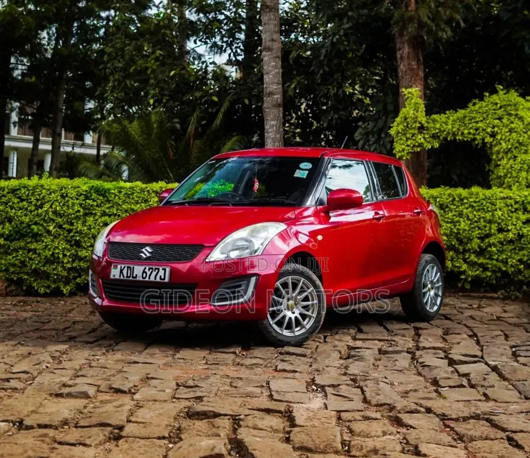 Suzuki Swift 2016 Red