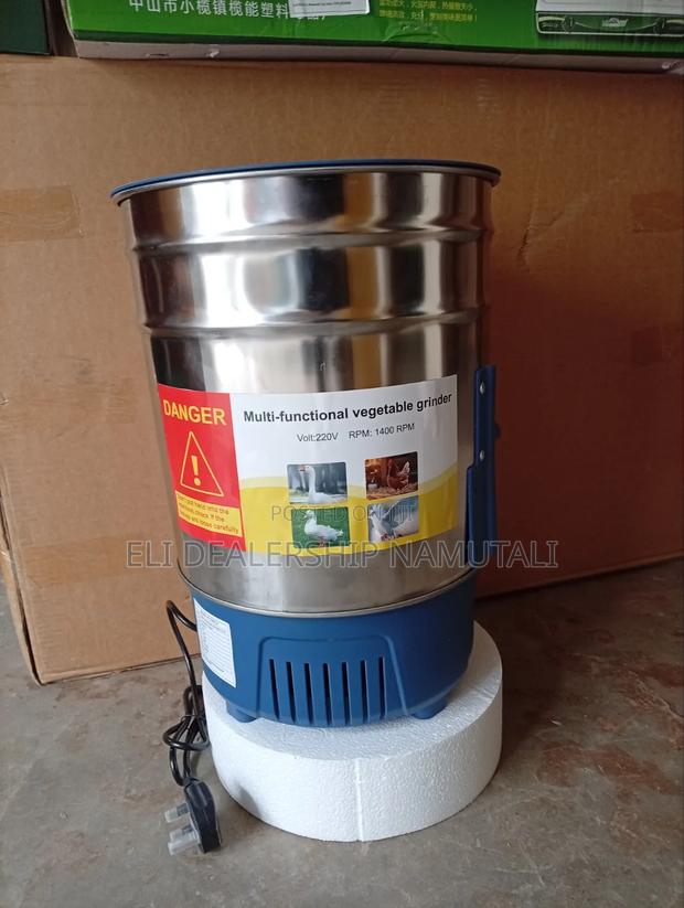 Electric Feed Grinder for Chickens, Ducks Rabbits - main view