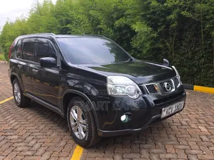 Nissan X-Trail 2012 Black