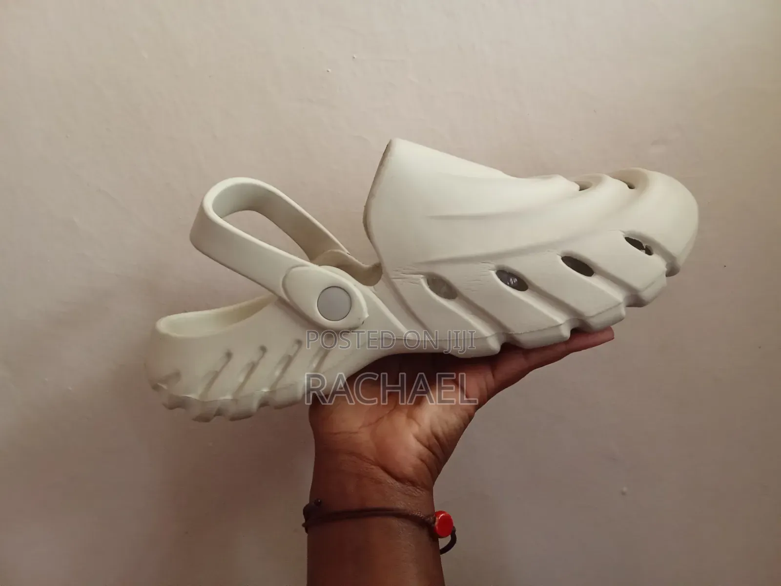 Tee's Closet