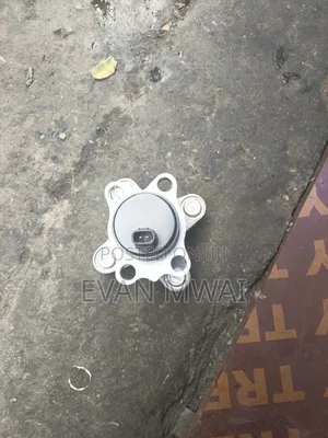 Toyota Passo Rear Hub B2050 Available