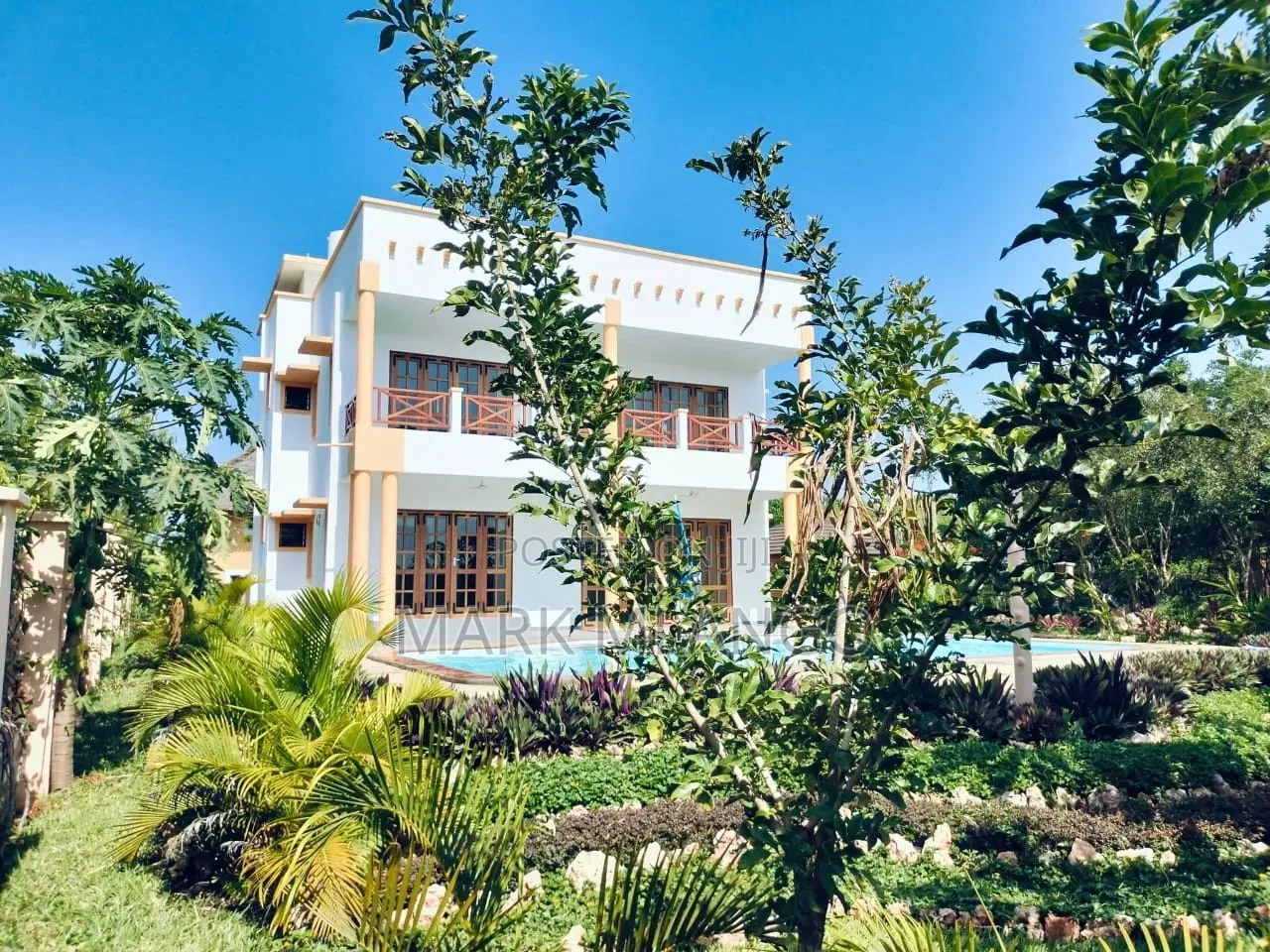 3 Bedroom House on 1⁄4 Acre Plot in Diani With a Pool