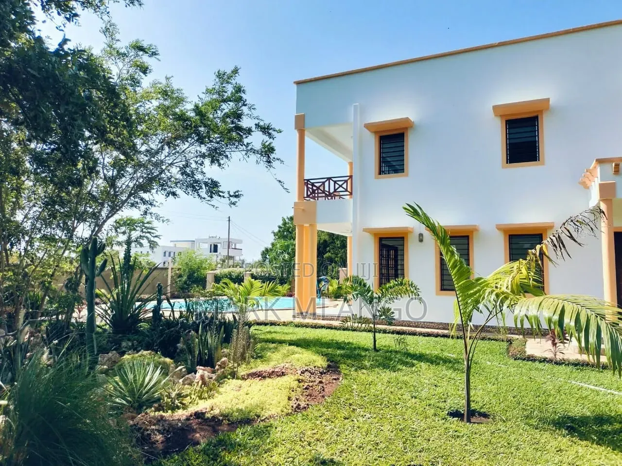 3 Bedroom House on 1⁄4 Acre Plot in Diani With a Pool