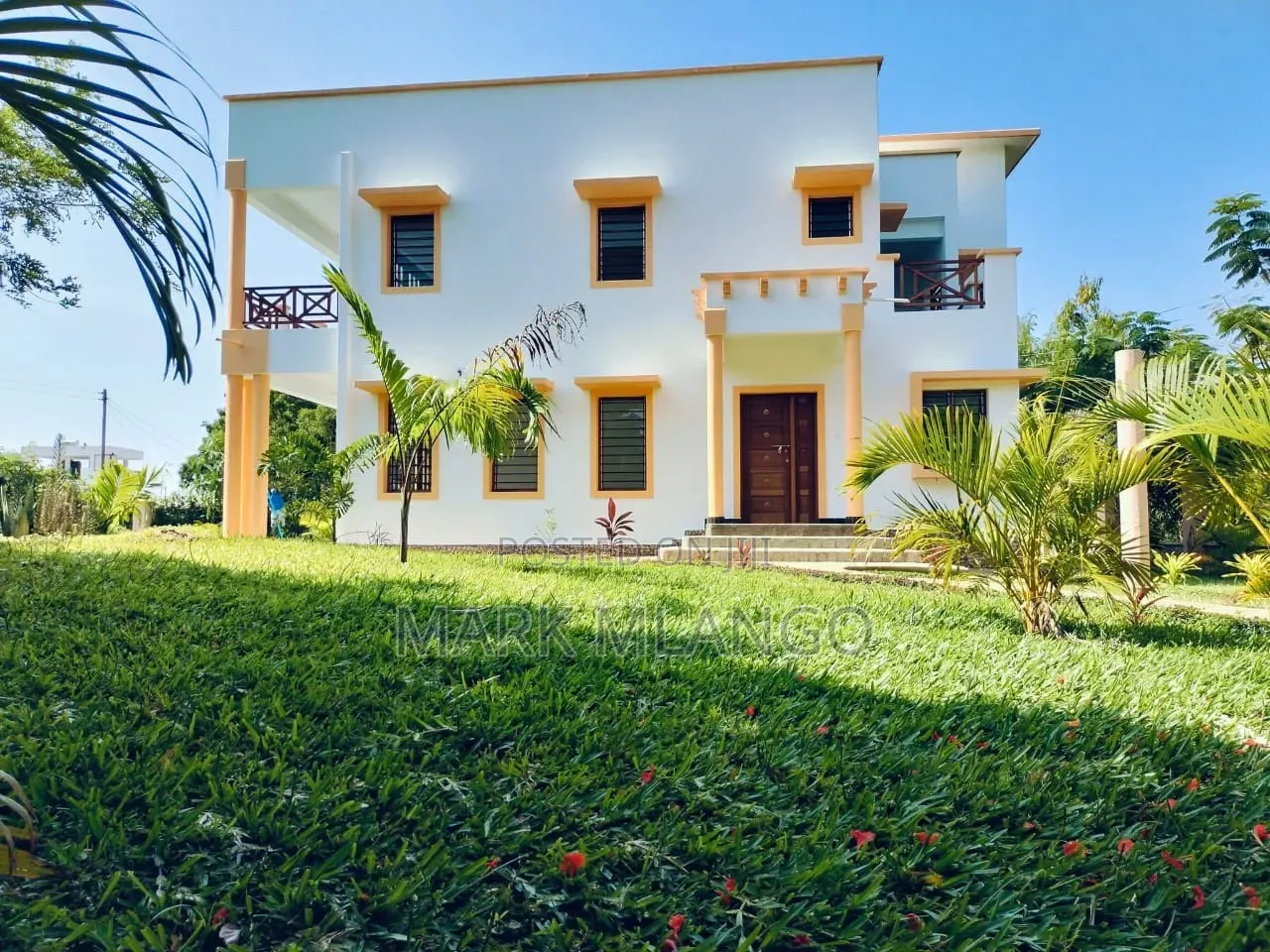 3 Bedroom House on 1⁄4 Acre Plot in Diani With a Pool