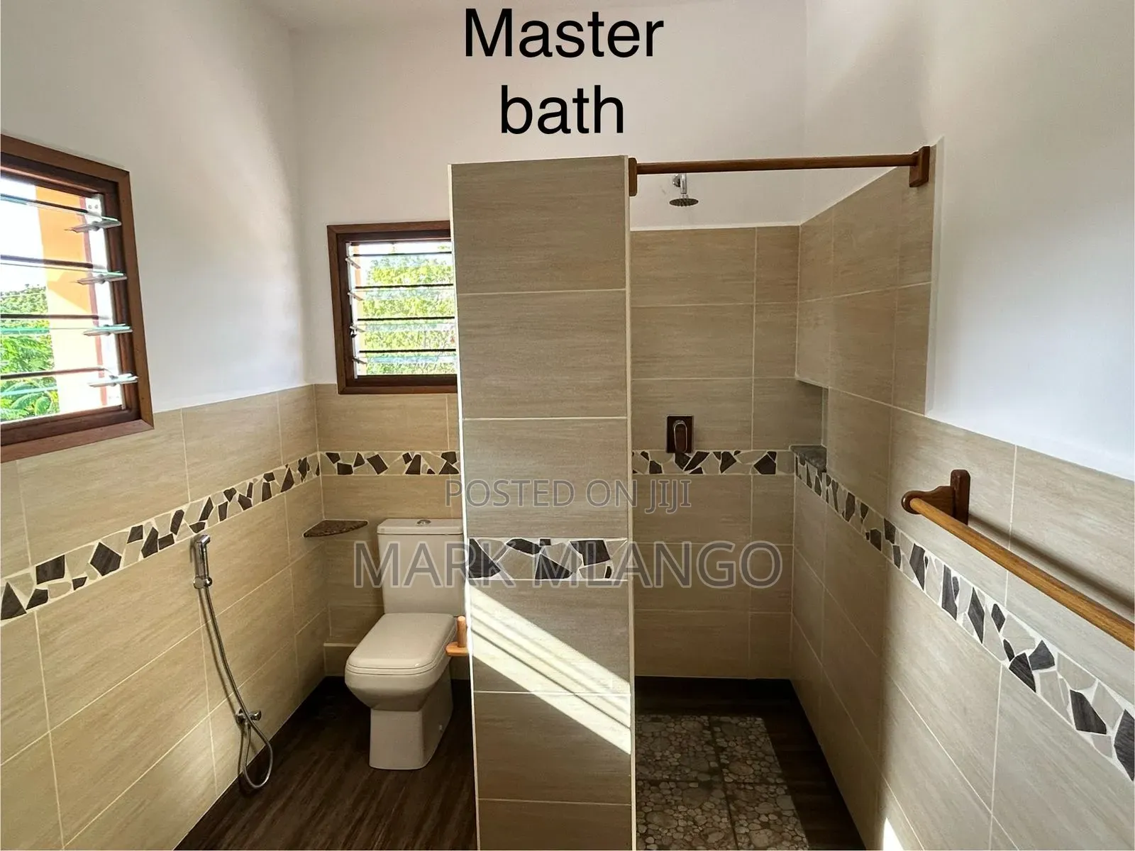 3 Bedroom House on 1⁄4 Acre Plot in Diani With a Pool