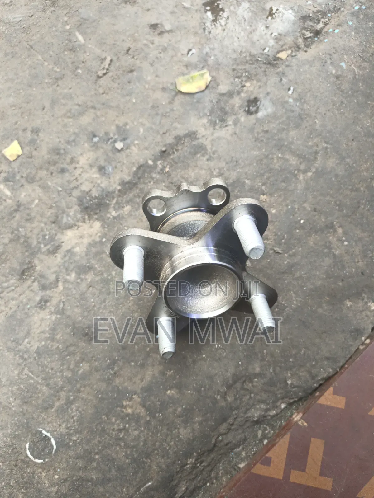 Toyota Passo Rear Hub B2050 Available
