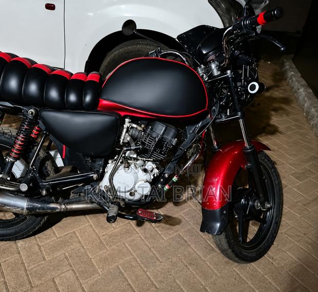Bajaj Avenger 150 Street 2023 Red - thumbnail 3