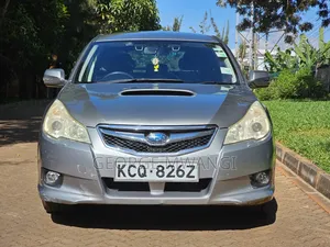 Subaru Legacy 2011 Silver