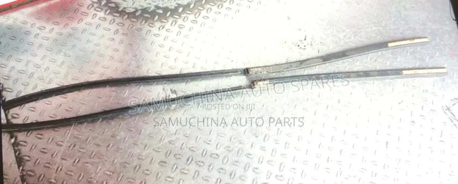 Windscreen/Roof Moulding Land Cruiser Prado 120