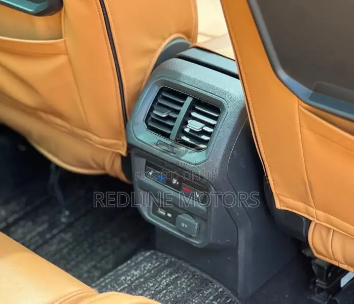 Volkswagen Tiguan 2020 Black