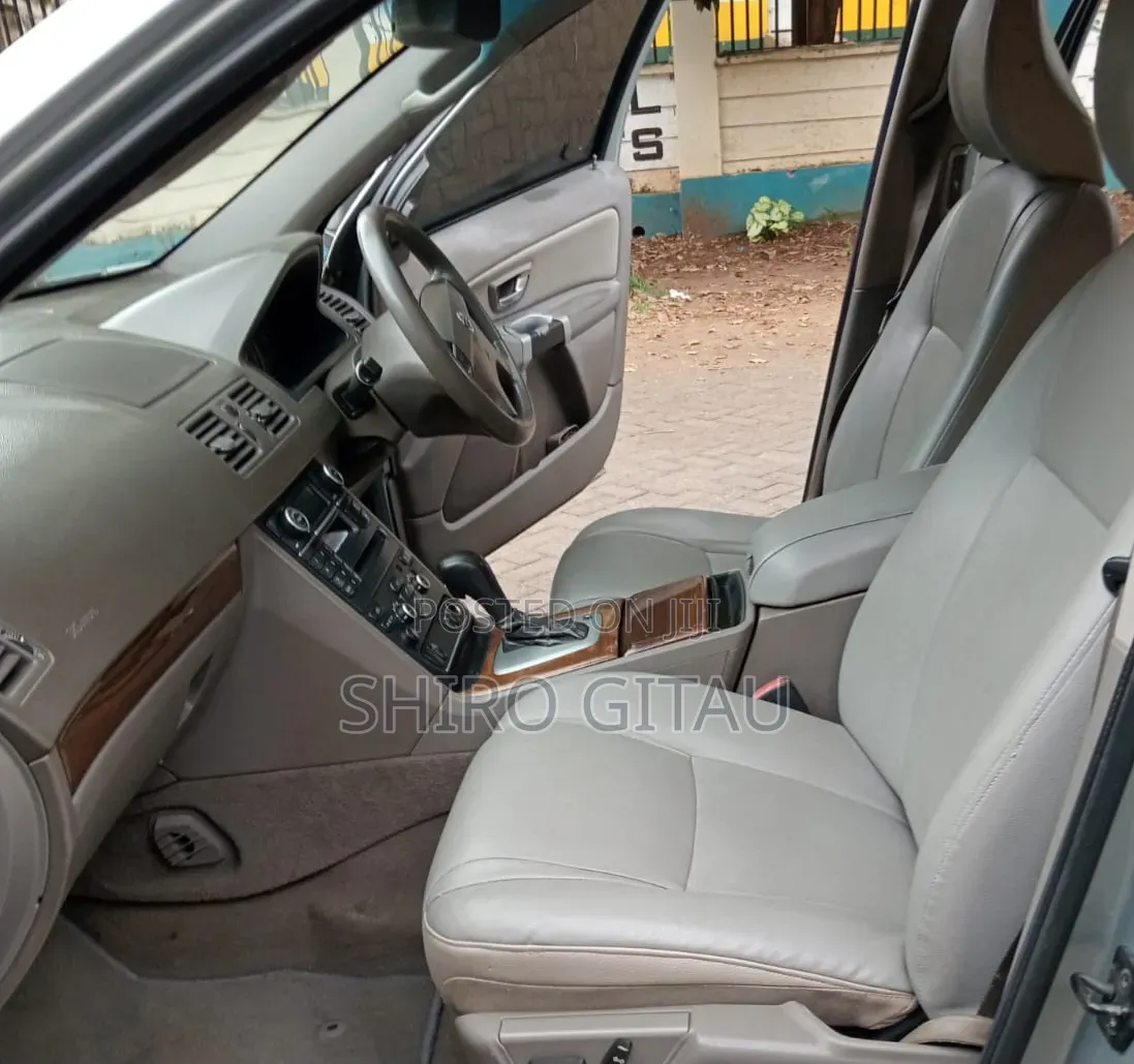 Volvo XC90 2007 Silver
