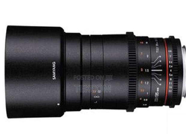 Samyang 135mm T2.2 Canon - main view