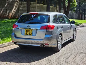 Subaru Legacy 2011 Silver