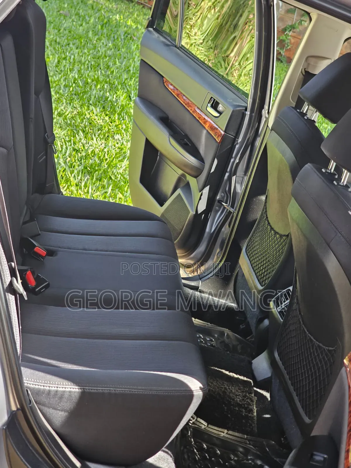 Subaru Legacy 2011 Silver