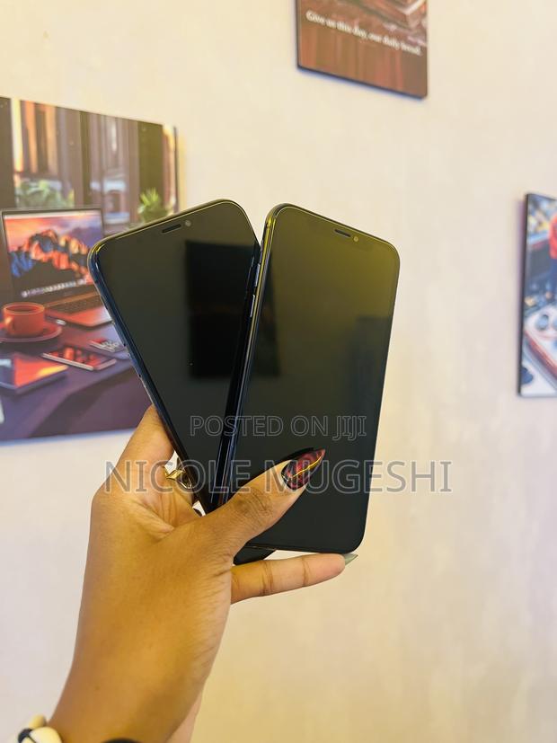 Apple iPhone X 256 GB Black - thumbnail 2