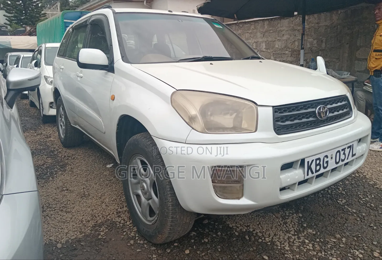 Toyota RAV4 2004 White