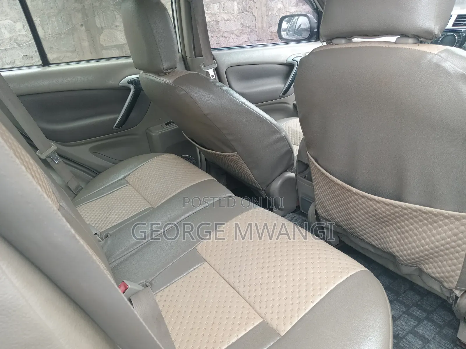 Toyota RAV4 2004 White