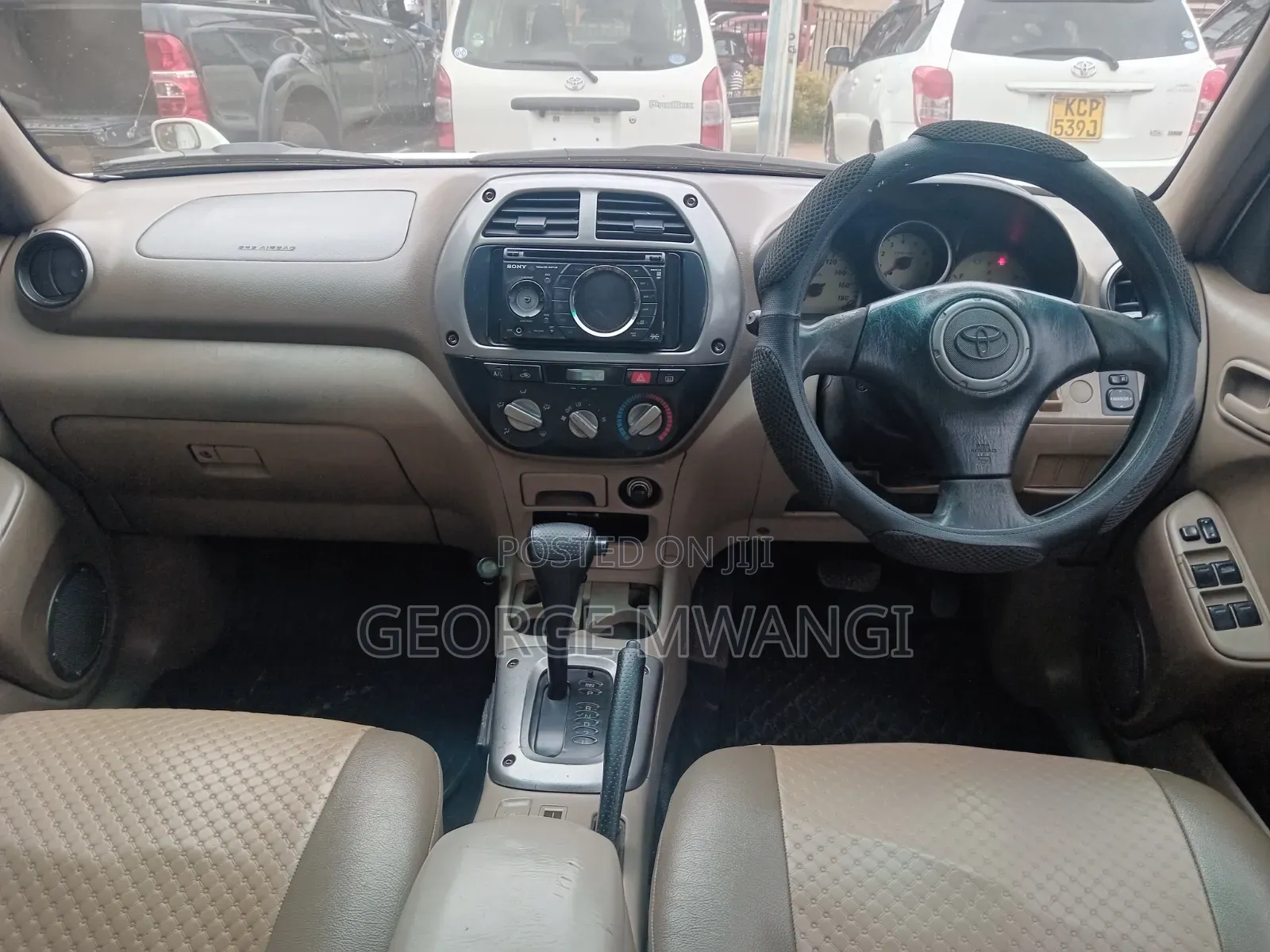 Toyota RAV4 2004 White