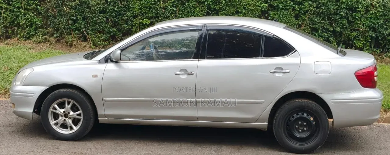 Toyota Premio 2005 Silver