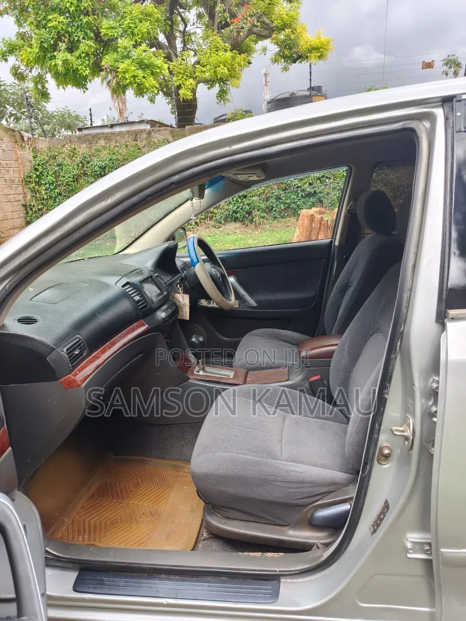 Toyota Premio 2005 Silver