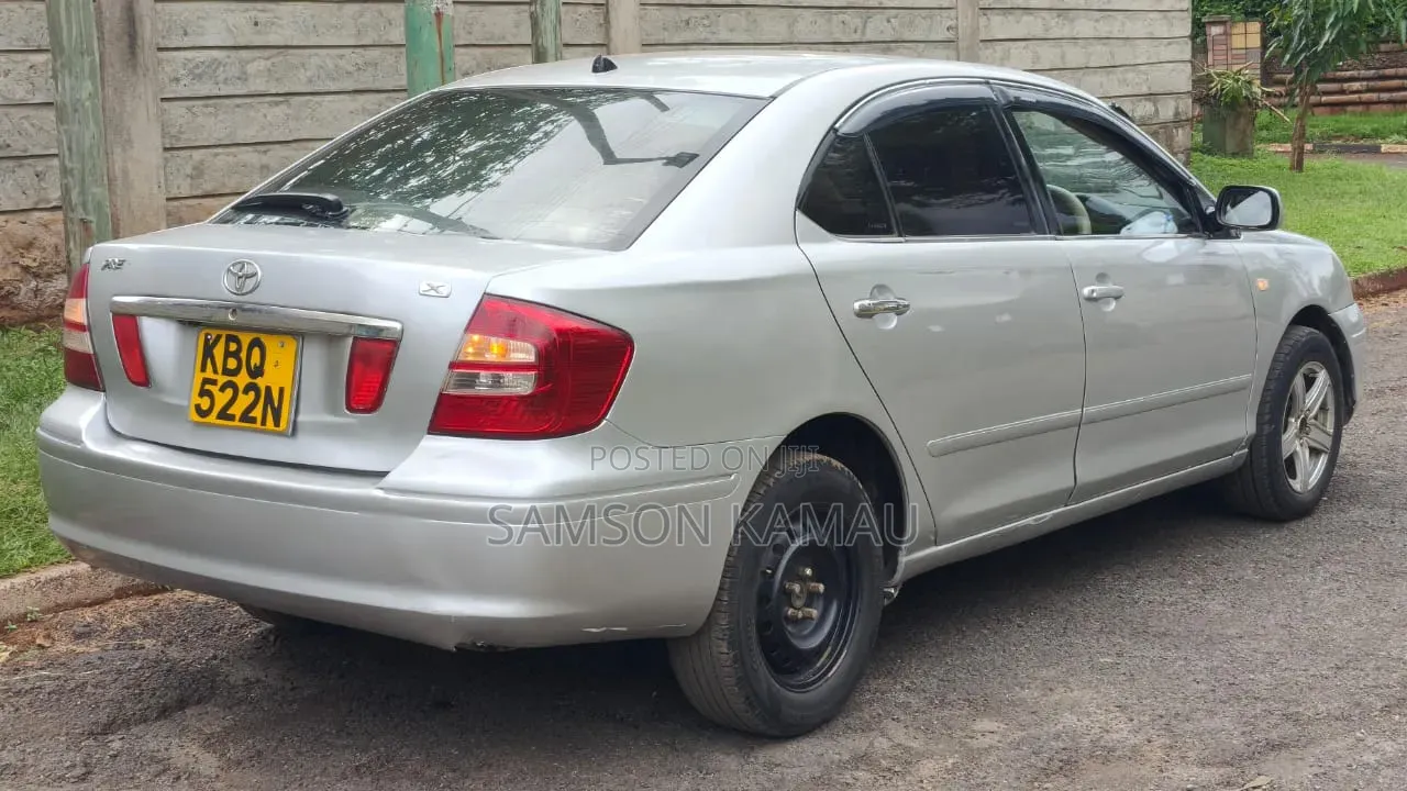 Toyota Premio 2005 Silver