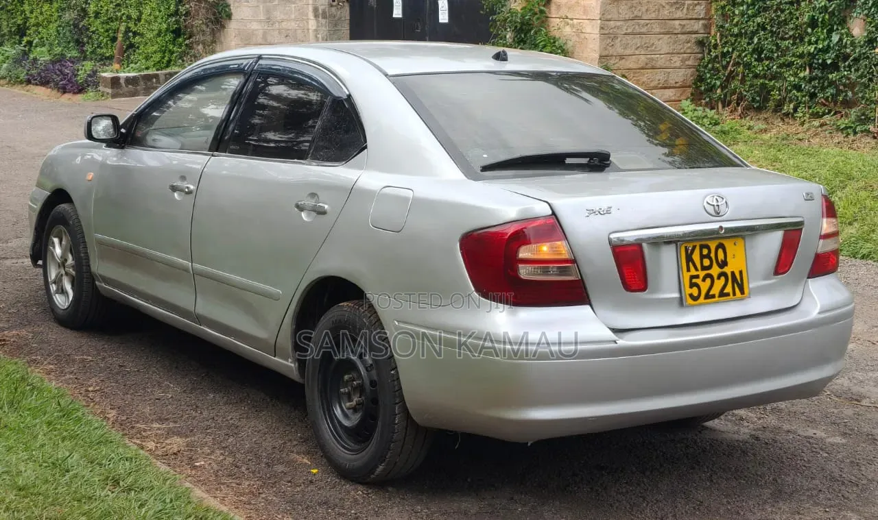 Toyota Premio 2005 Silver
