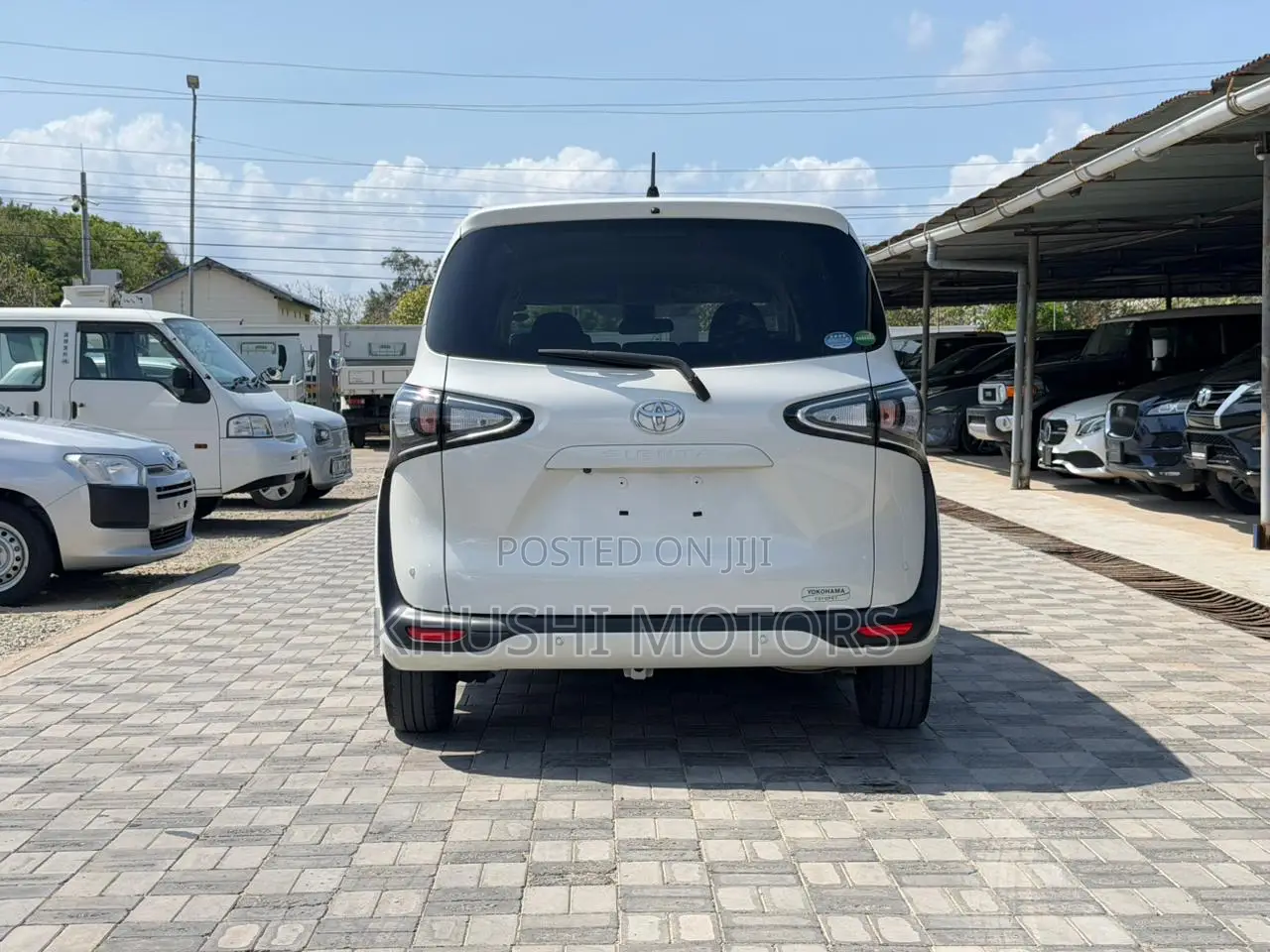 Toyota Sienta 2019 White