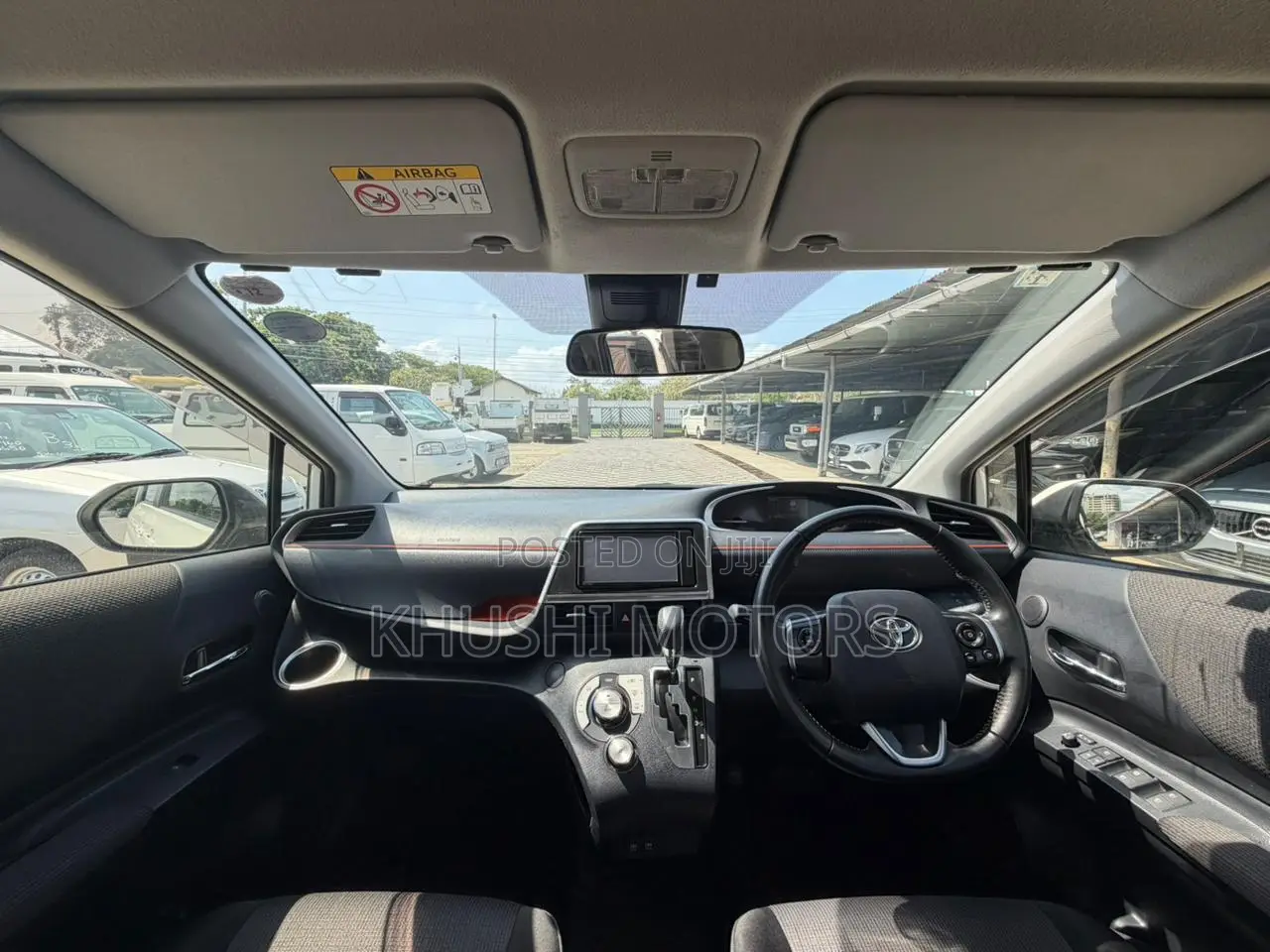 Toyota Sienta 2019 White