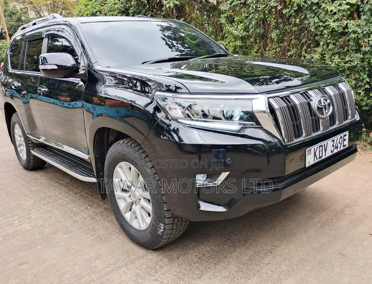 Toyota Land Cruiser Prado 2016 Black