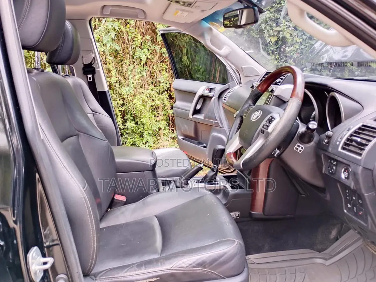 Toyota Land Cruiser Prado 2016 Black