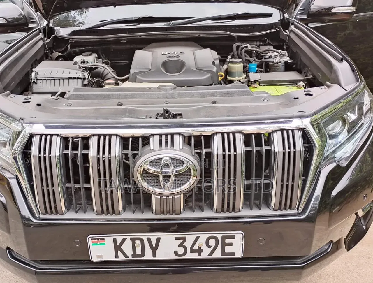 Toyota Land Cruiser Prado 2016 Black