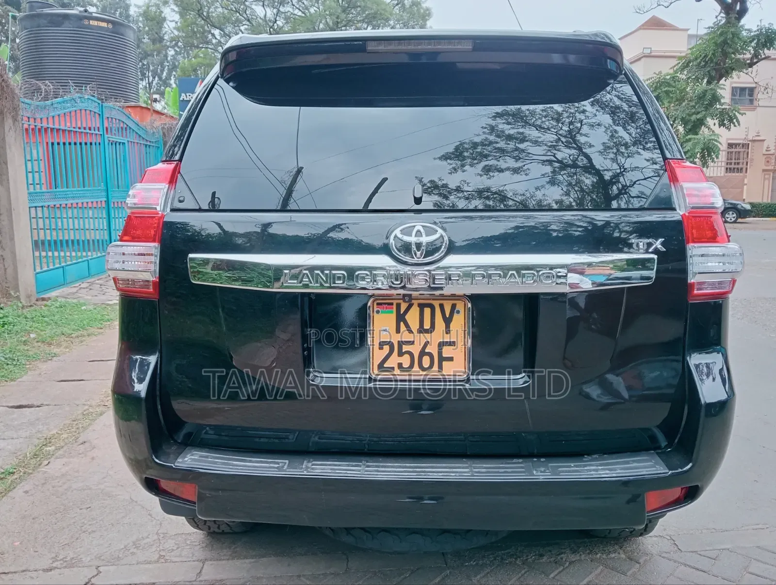 Toyota Land Cruiser Prado 2011 Black