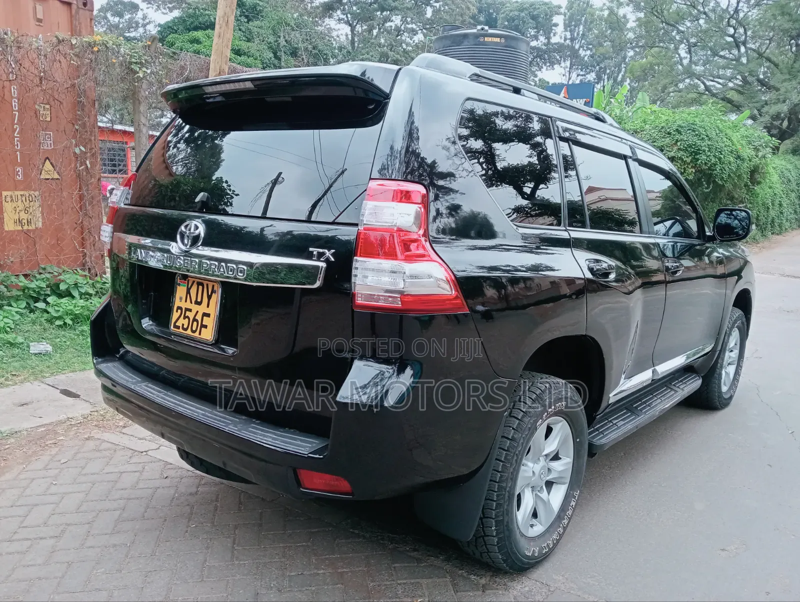 Toyota Land Cruiser Prado 2011 Black