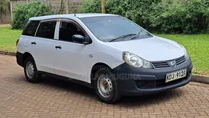 Nissan Advan 2015 Silver
